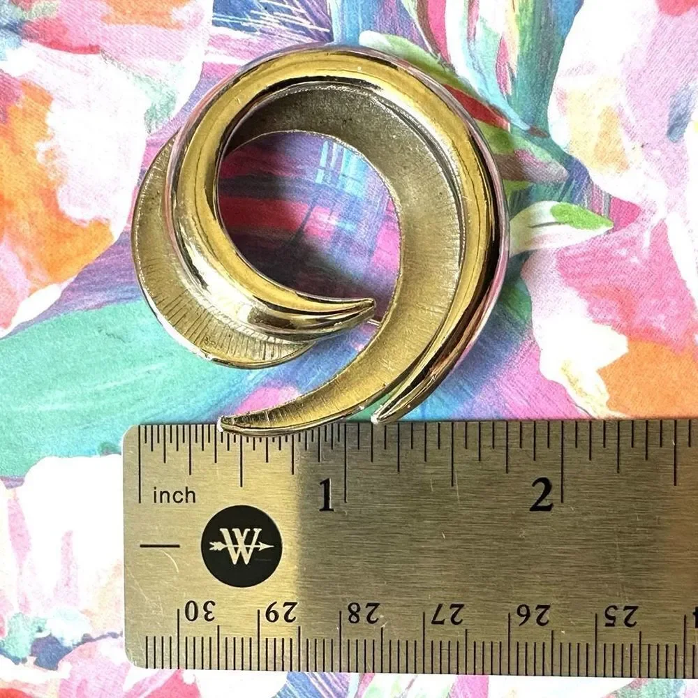 Trifari vintage silver tone  swirl brooch